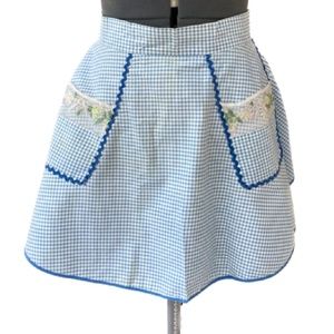 Vintage 1950s-60s handmade half apron blue gingham with decorative pockets